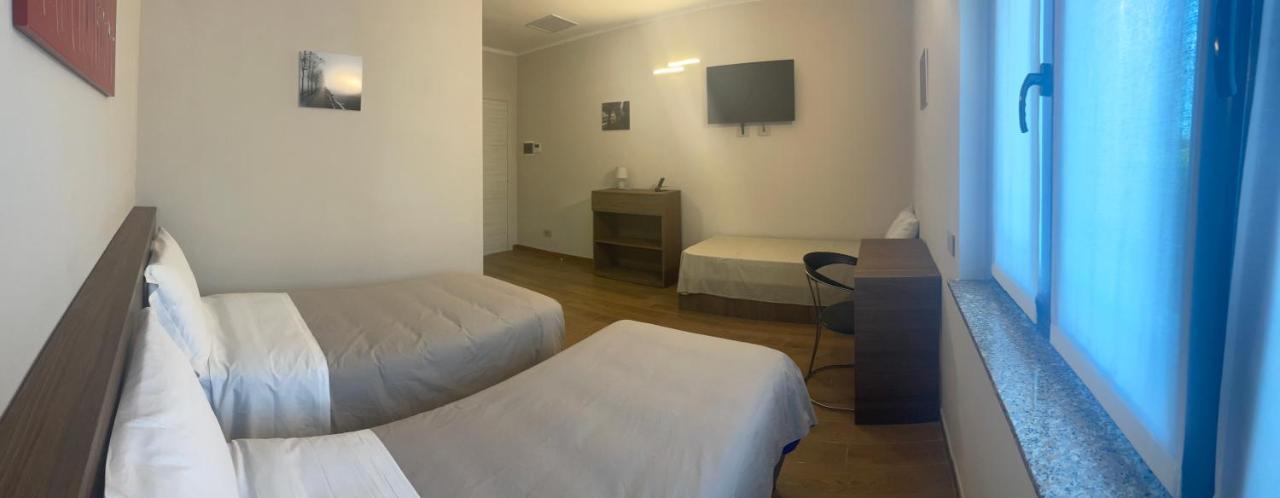 Villoresi Rooms Castano Primo Buitenkant foto